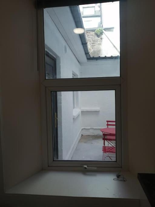 Cosy City Apartment Cork Exterior photo