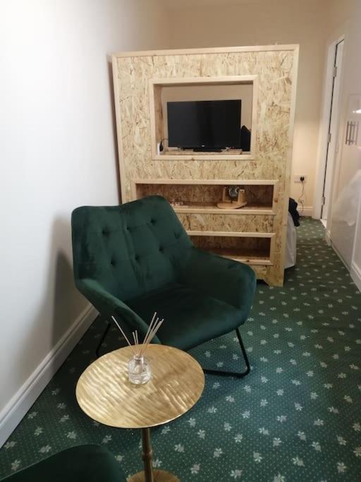 Cosy City Apartment Cork Exterior photo